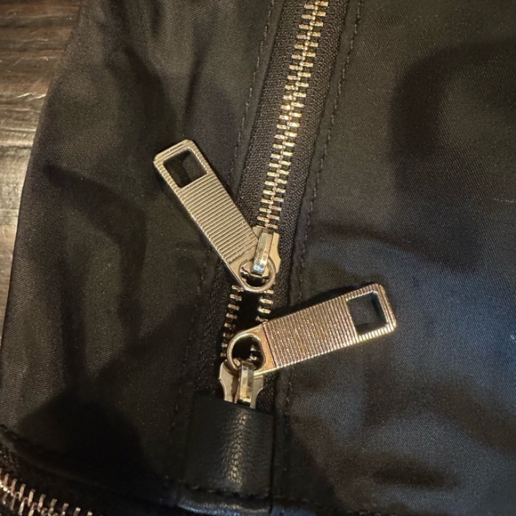 Lululemon City Adventurer Backpack 17L - Picture 8 of 10